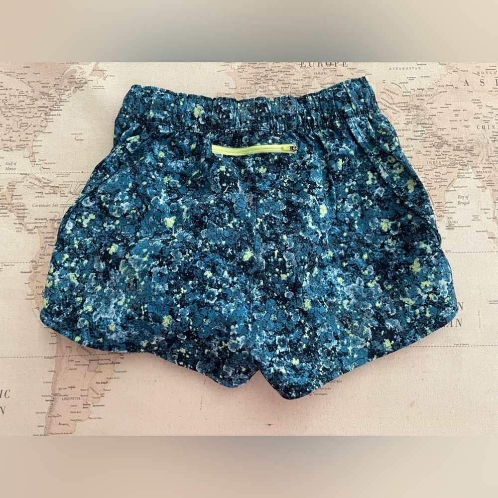 The North Face Women's High Rise Running Shorts Size Small - Picture 5 of 8